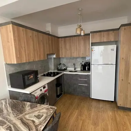 Apartment Fully Luxry With Swimming Pool *